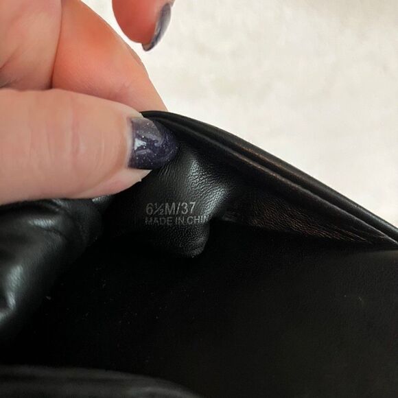 Vince Camuto Ambralee Square Toe Slides 6.5 - Picture 6 of 9